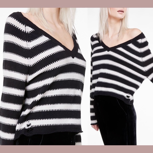 NEW Wildfox [ Large ] Optic Stripe Leanne‎ Sweater in Night Vanilla - Picture 2 of 12